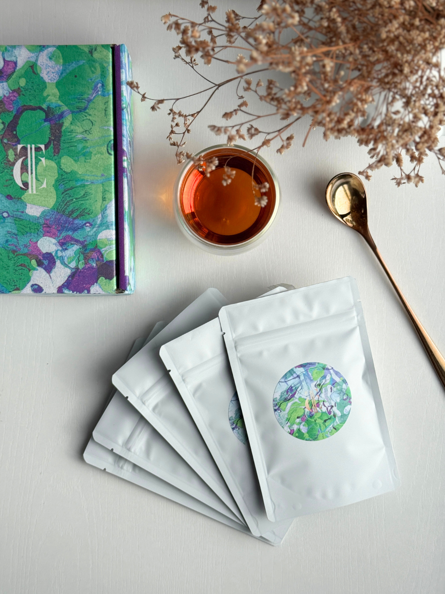Loose leaf, specialty tea sampler box | The Tea Curator
